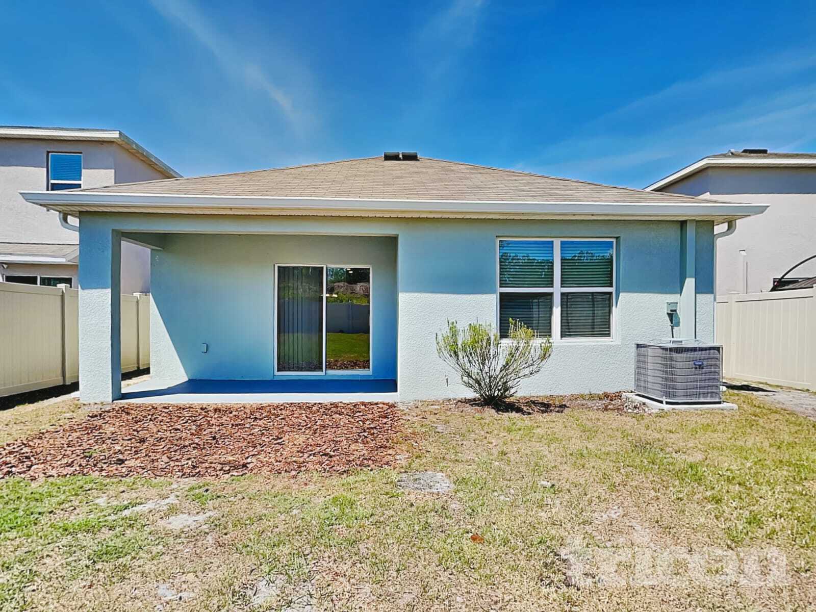 Building Photo - 6632 Seaway Dr