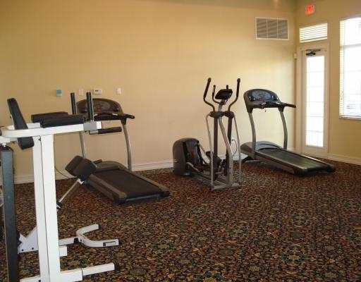 Building Photo - 1221 Lucaya Dr