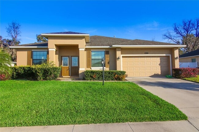 Primary Photo - 1918 Griffin's Green Dr