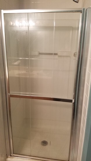 Shower - Full View - 105 Jewett Pl