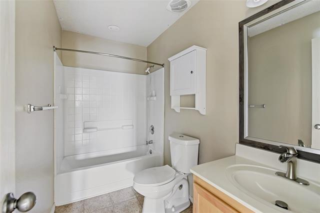 Building Photo - 531 Del Mar Dr