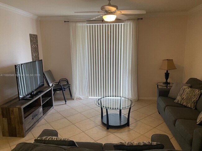 Building Photo - 6475 Emerald Dunes Dr