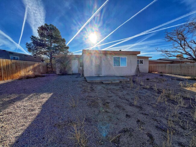 Building Photo - 12509 Nambe Ave NE