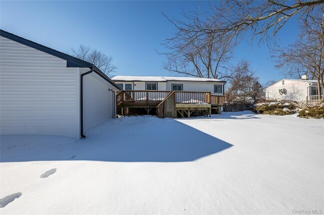 Building Photo - 3103 Falcon Ave