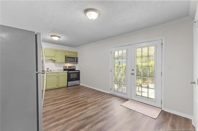 Building Photo - 6171 Timberland Dr