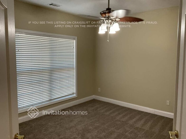 Building Photo - 660 Fullier Cir SW