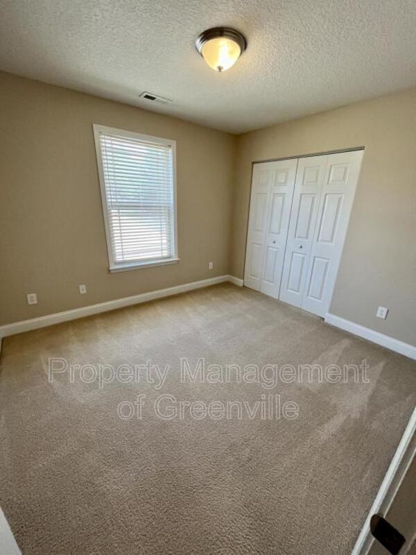 Building Photo - 101 Tigris Way