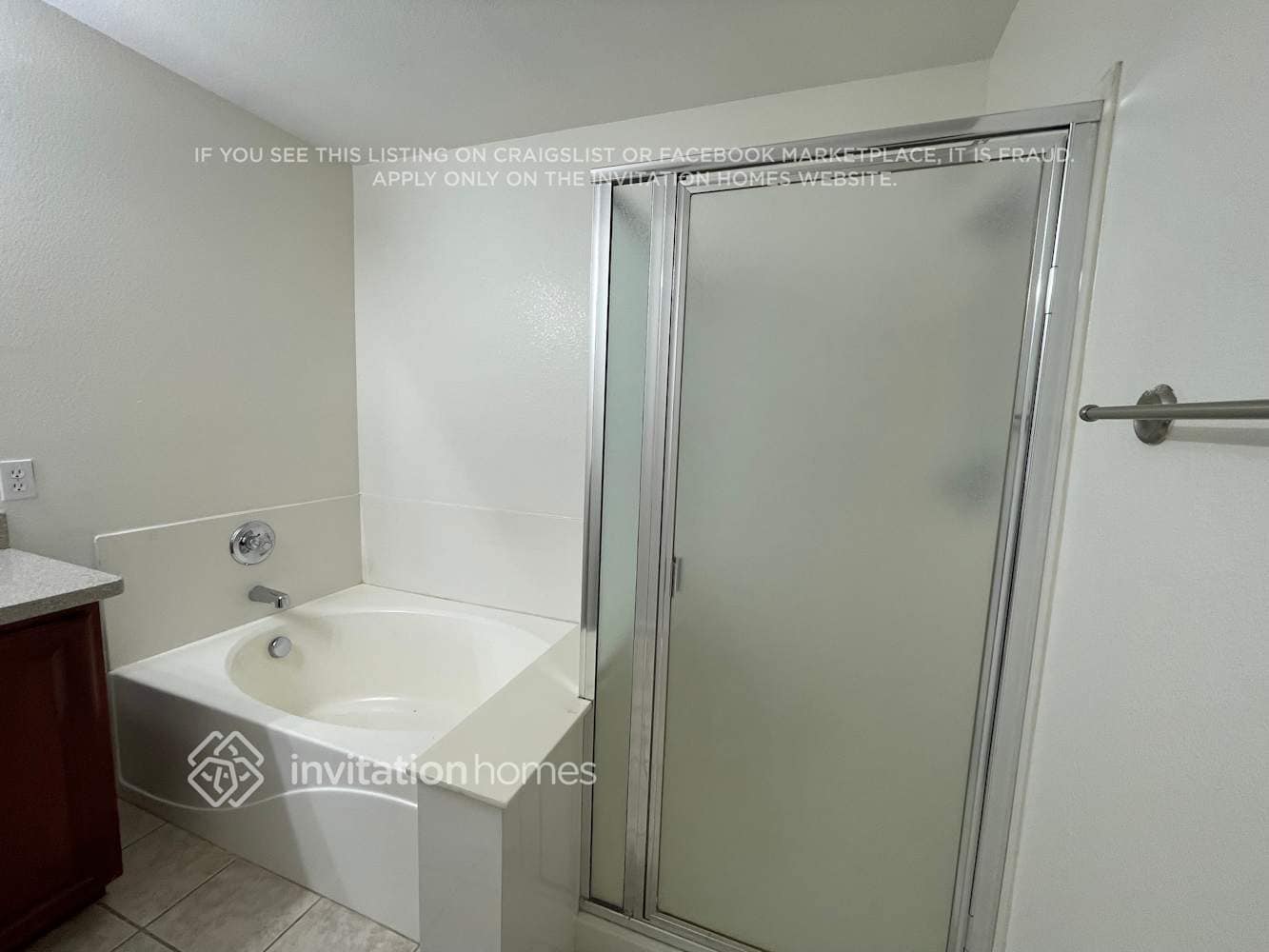 Building Photo - 8231 W Carol Ave