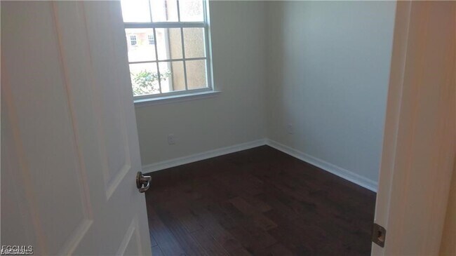 Building Photo - 1057 Winding Pines Circle