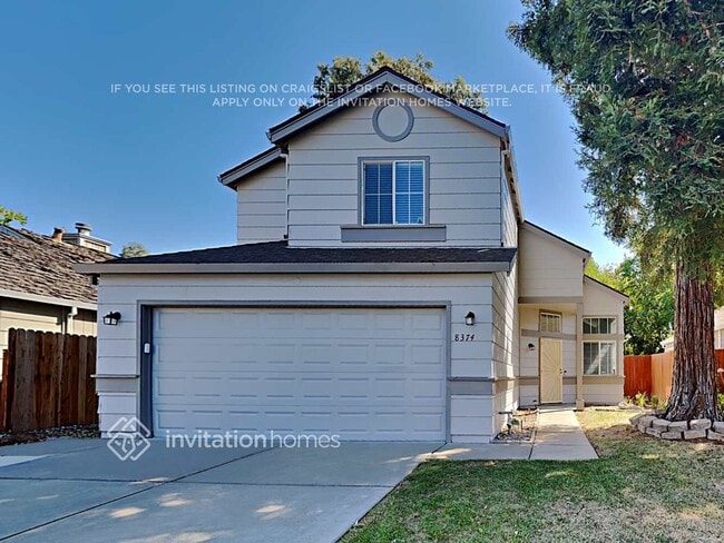 Building Photo - 8374 Hillsbrook Dr