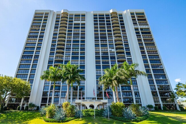 Building Photo - 3301 Bayshore Blvd