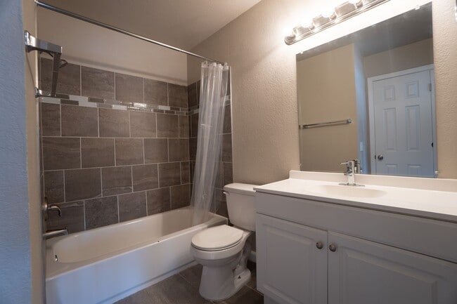 Building Photo - 4030 Baytown Dr