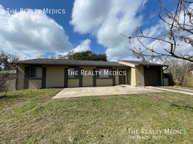 Building Photo - AMAZING 3 Bedroom 2 Bathroom Home In Orlando!