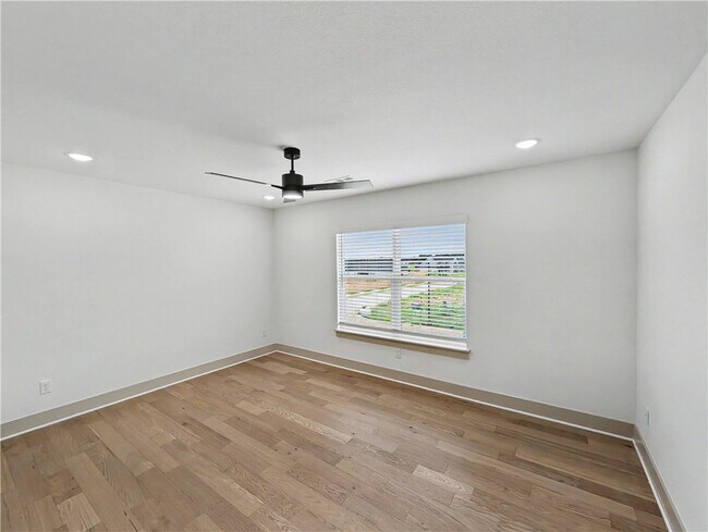 Building Photo - 7671 Scenic Vly Ave