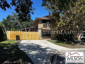 Building Photo - 500 Yellowwood Ct