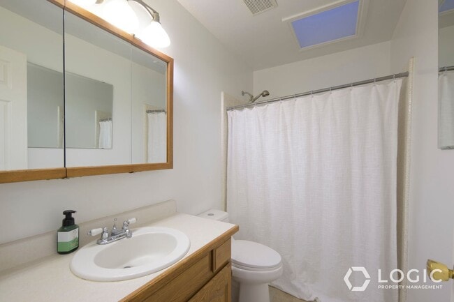 Building Photo - Spacious Home in Tooele!