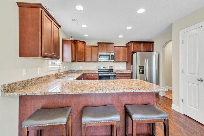 Building Photo - 293 Crossroads Store Dr