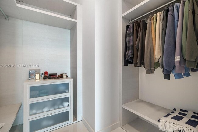 Building Photo - 88 SW 7th St