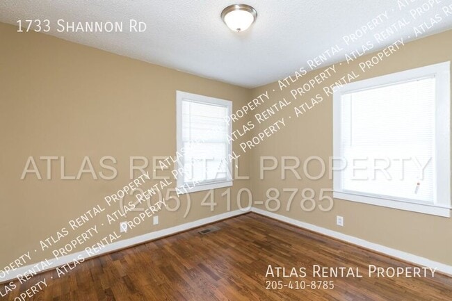 Building Photo - 1733 Shannon Rd