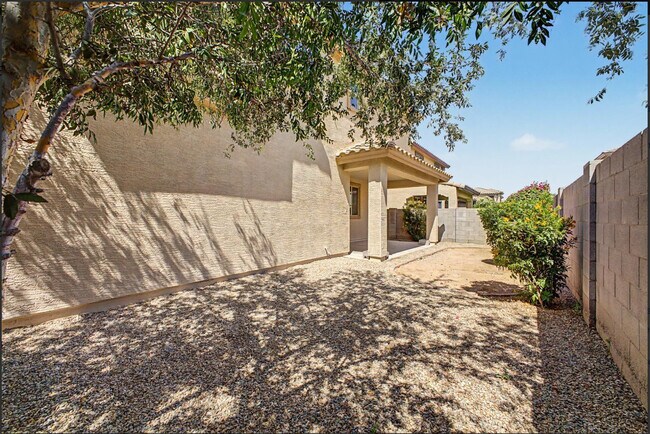 Building Photo - 1773 W Homestead Dr