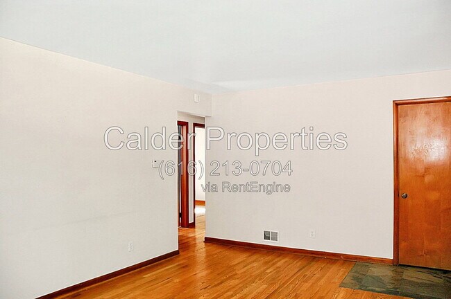 Building Photo - 1317 Herrick Ave NE