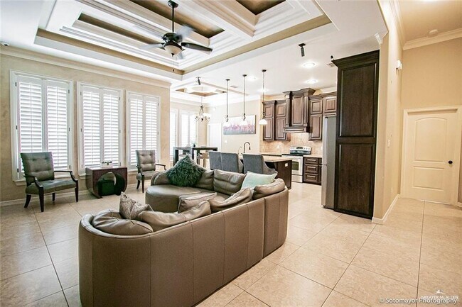 Building Photo - 23 West St