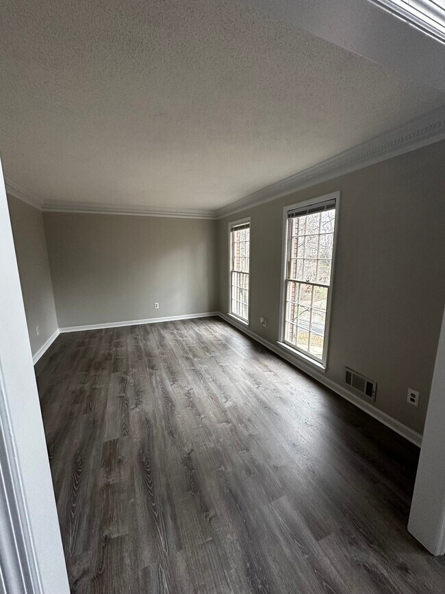 Building Photo - 177 Plantation Trce