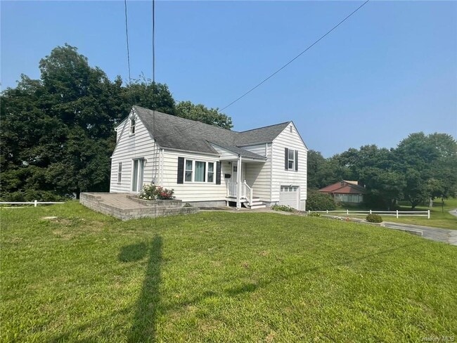 Building Photo - 17 Catskill Ave