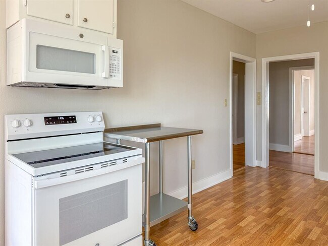 Building Photo - 267 Bodemann Ln