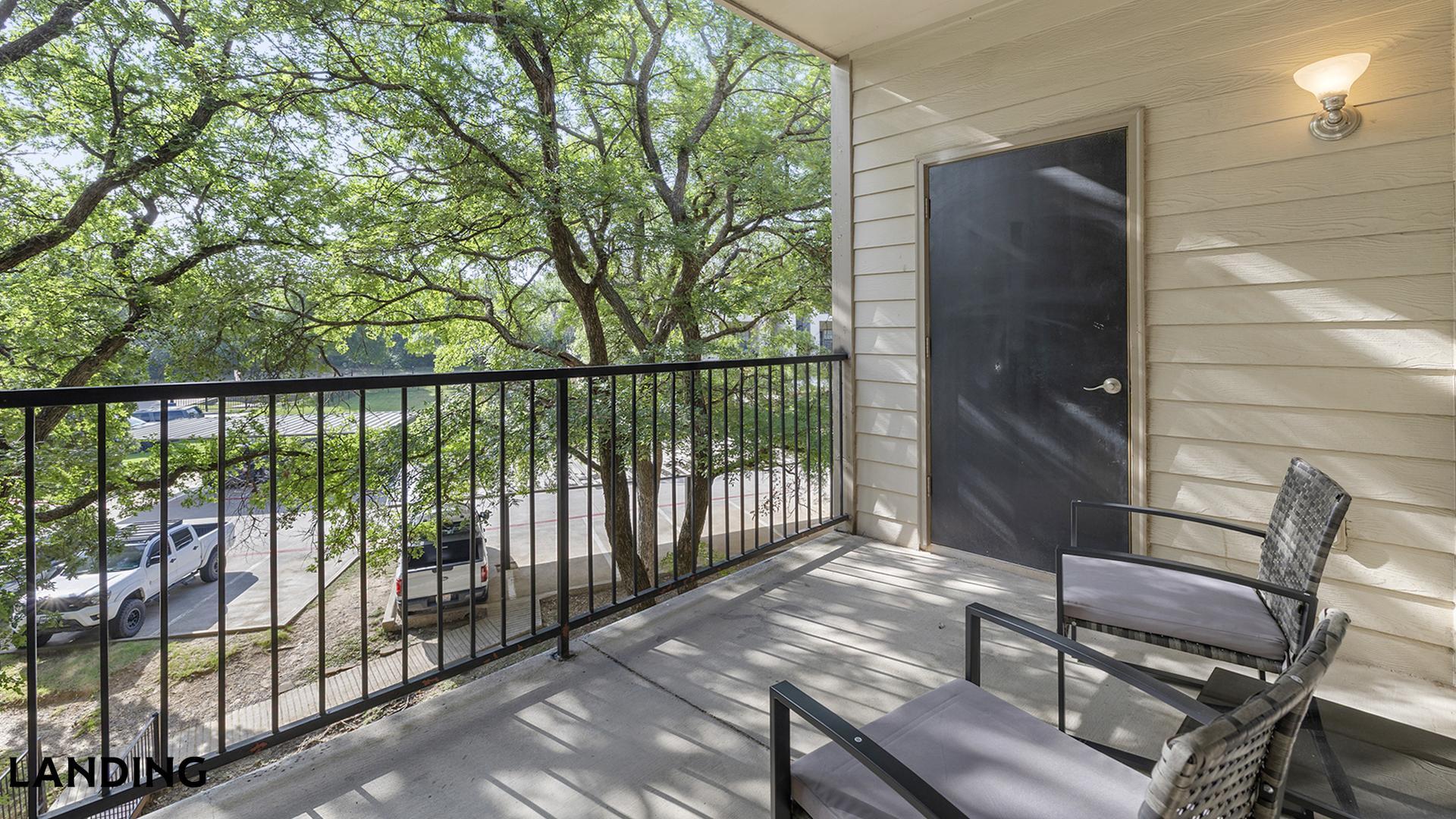 Building Photo - 165 Forestbrook Dr