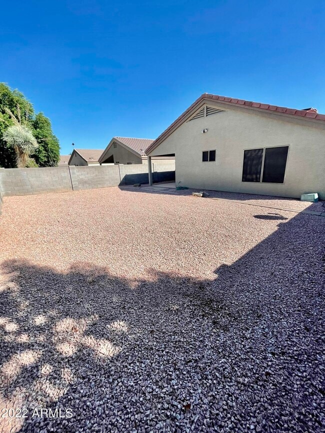 Building Photo - 13002 W Hearn Rd