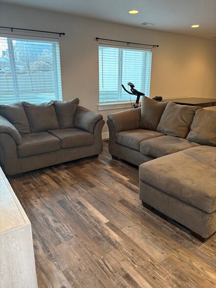 Building Photo - 4149 N 900 W