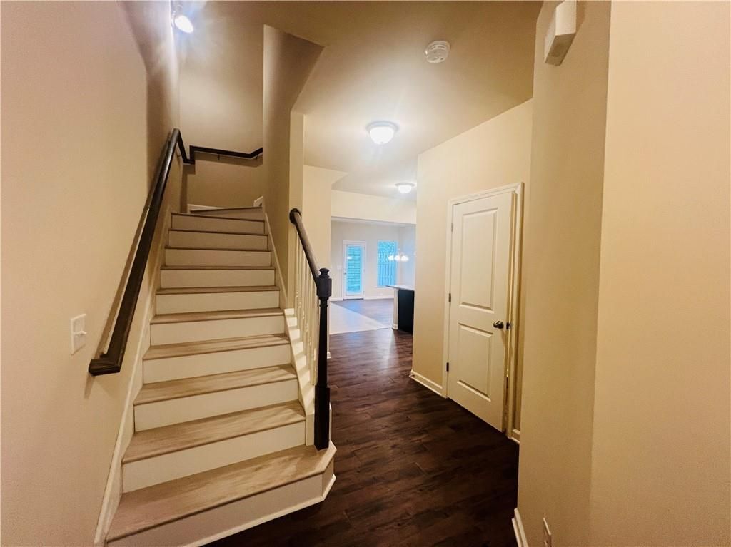 Building Photo - 1524 Brookmere Way