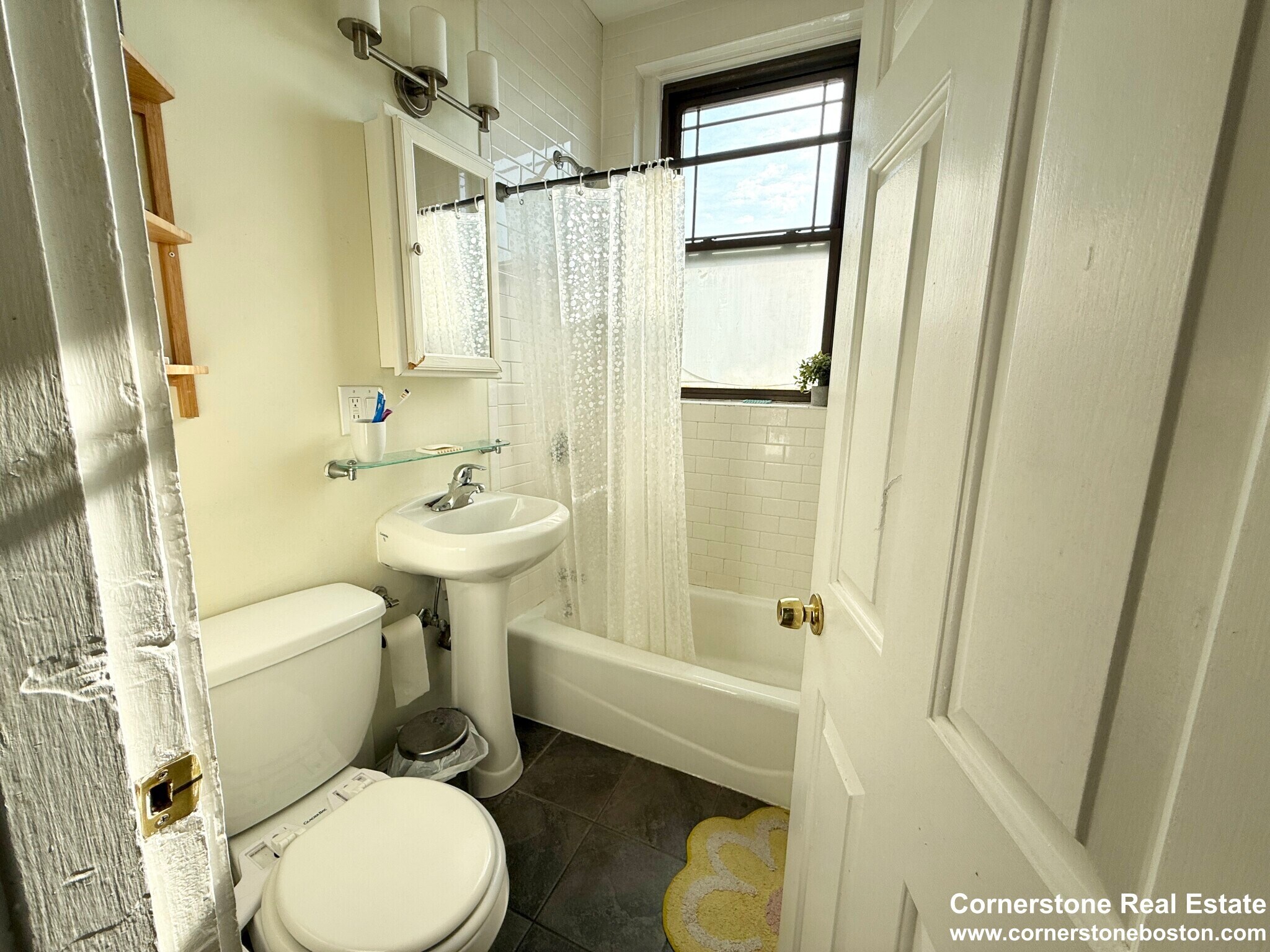Building Photo - 1451 Tremont St