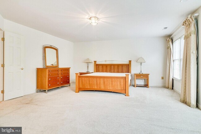 Building Photo - 1719 Strine Dr