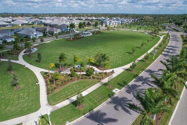 Building Photo - 10186 Crystal Isles Cir