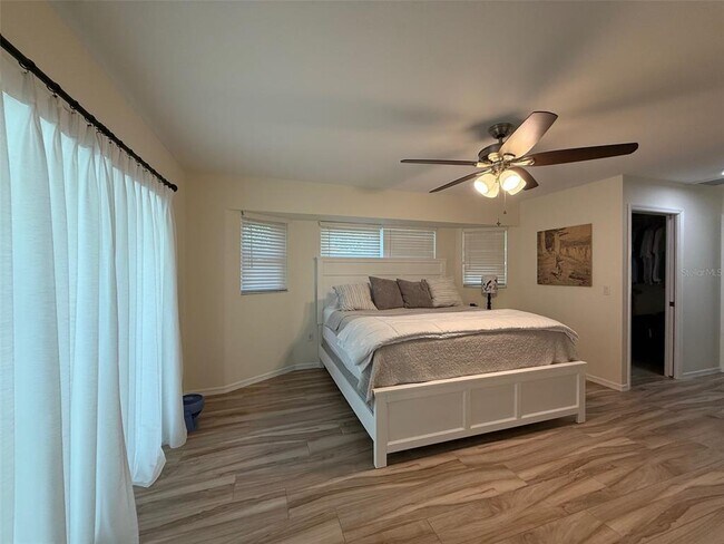 Building Photo - 17315 Sabrina Cir