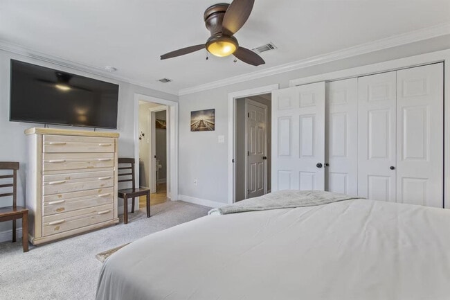 Building Photo - 1317 Beards Cove Dr