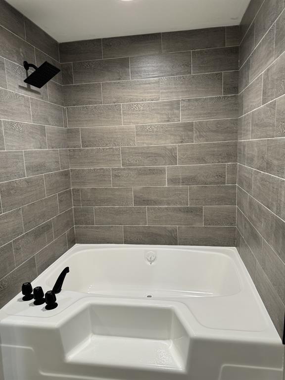 Building Photo - 14736 Perthshire Rd