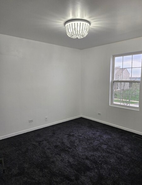 Building Photo - 838 Avalon Way