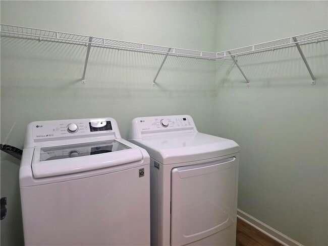 Building Photo - 26 Turtle Creek Ln