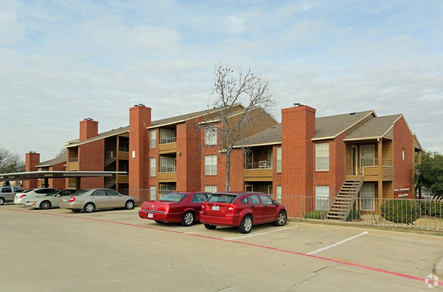 The Vines 247 E Corporate Dr Lewisville TX 75067 Apartment Finder