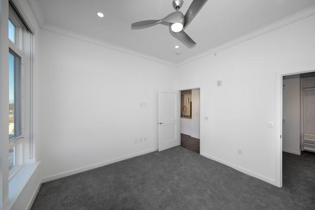 Building Photo - 119 Searing Ave