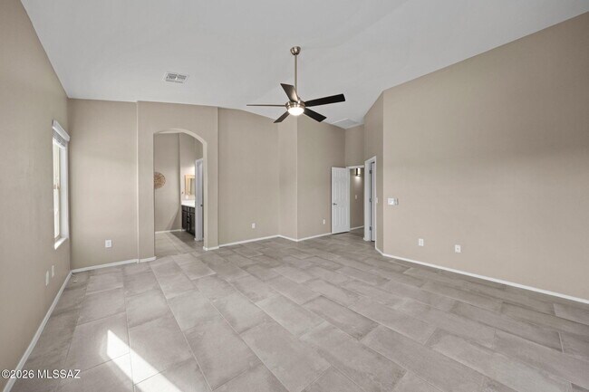 Building Photo - 9627 N Melandra Way