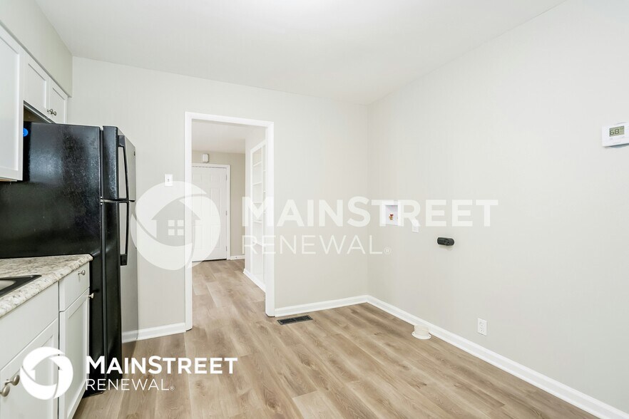 Building Photo - 340 S Dearborn St