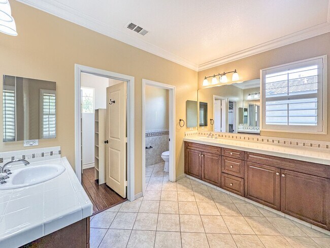 Building Photo - 1618 Quiet Trail Dr