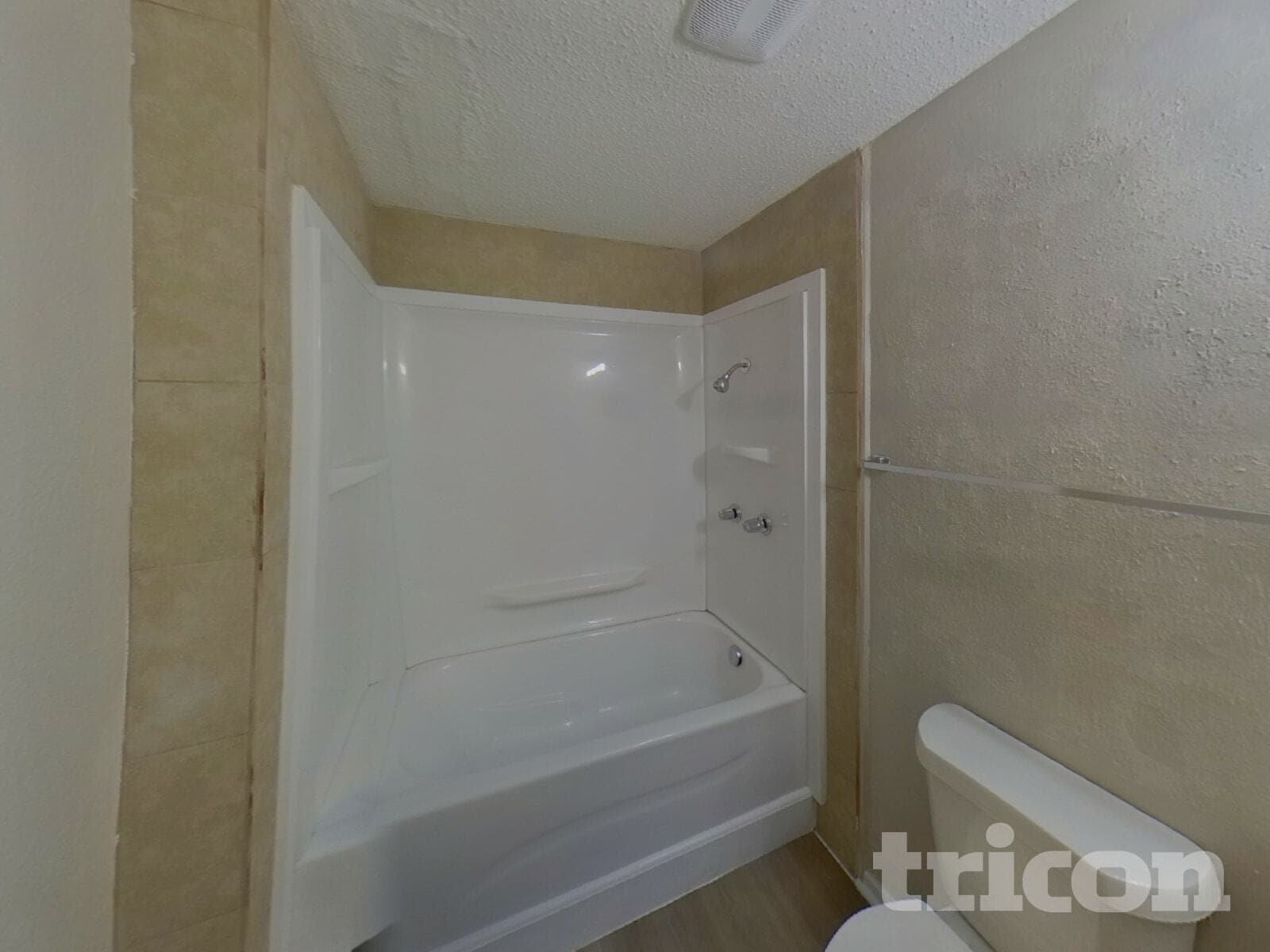 Building Photo - 1517 Rockshire Dr