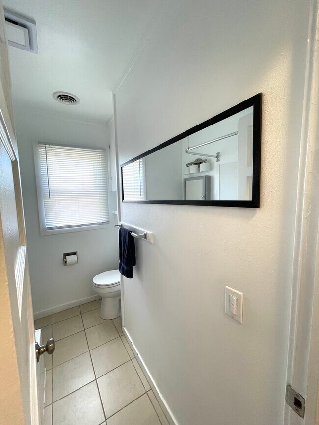 Building Photo - Completely Remodeled Three Bedroom One Bat...