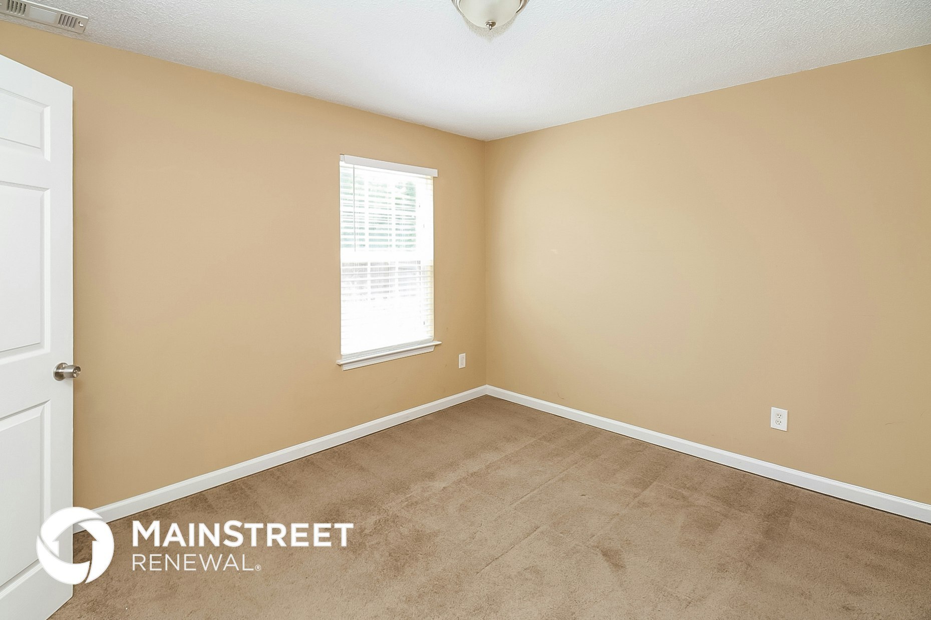 Building Photo - 2051 Registry Ct