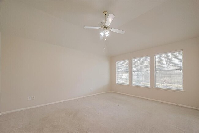 Building Photo - 18014 Still Springs Ct